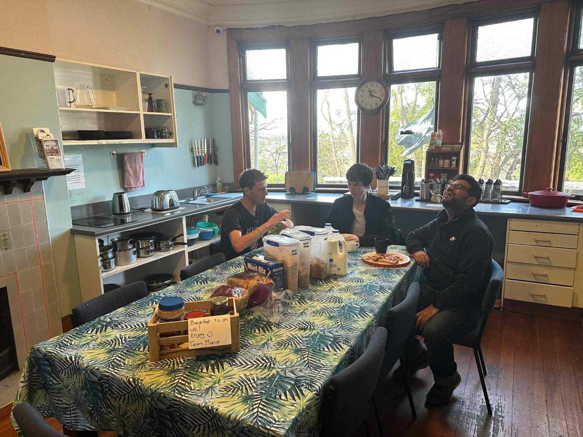 ダニーデン Manor House Backpackersホステル エクステリア 写真
