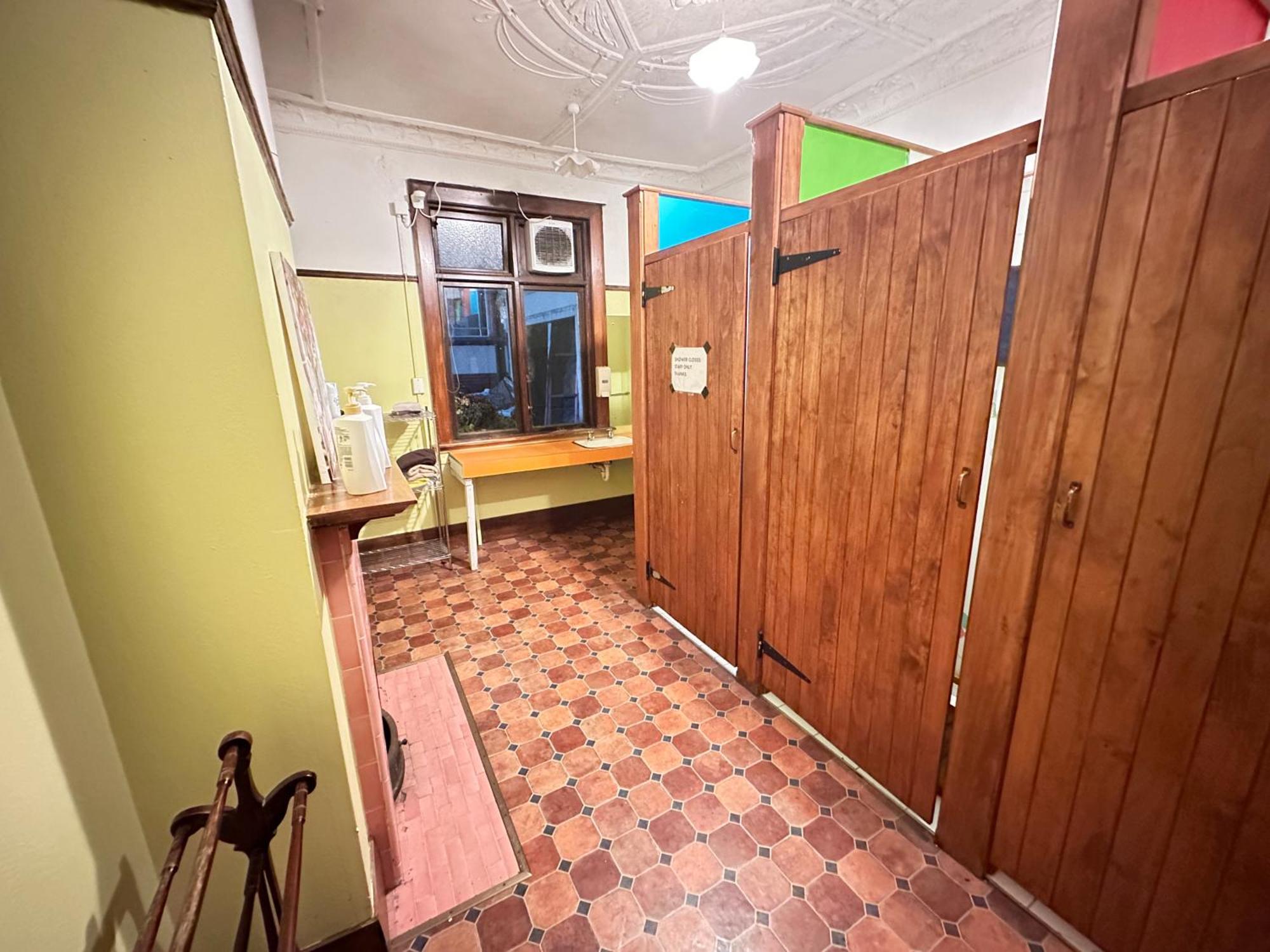 ダニーデン Manor House Backpackersホステル エクステリア 写真